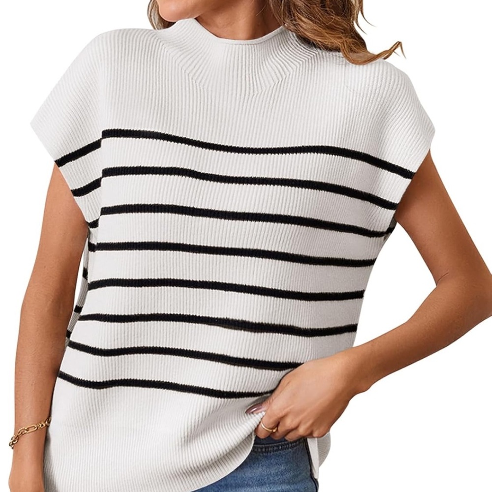 NWT Merokeety Women's Sleeveless Black & White Striped Mock Neck Vest Size S
